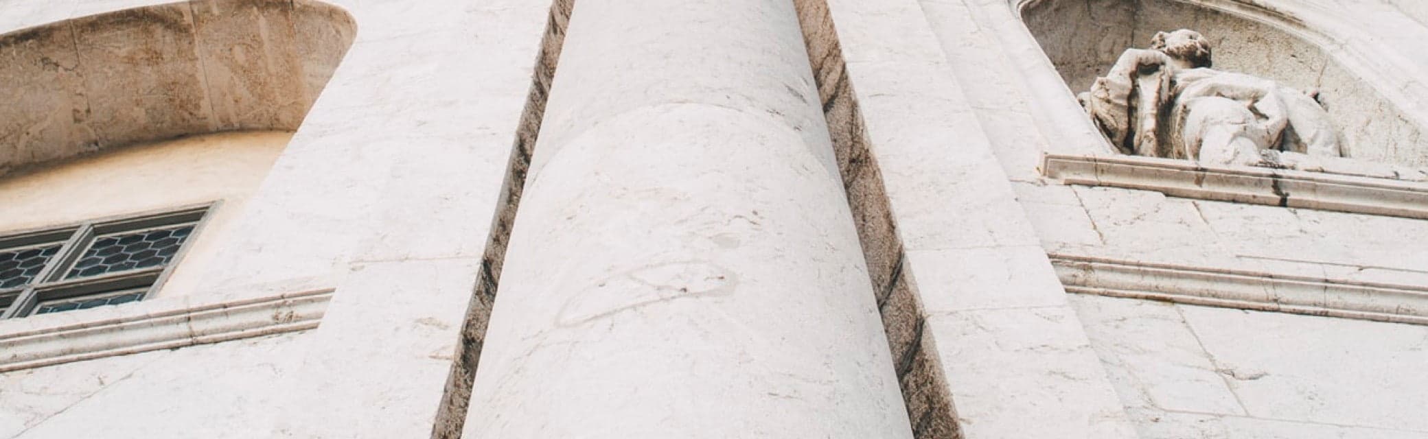 Помощь в решении административных дел в Ардоне